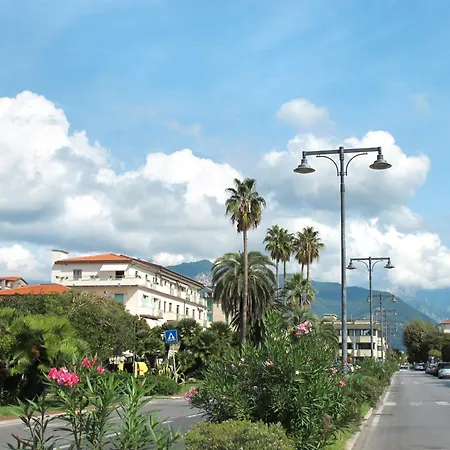 Sofia By Interhome * Marina di Massa