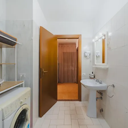 Sofia By Interhome * Marina di Massa